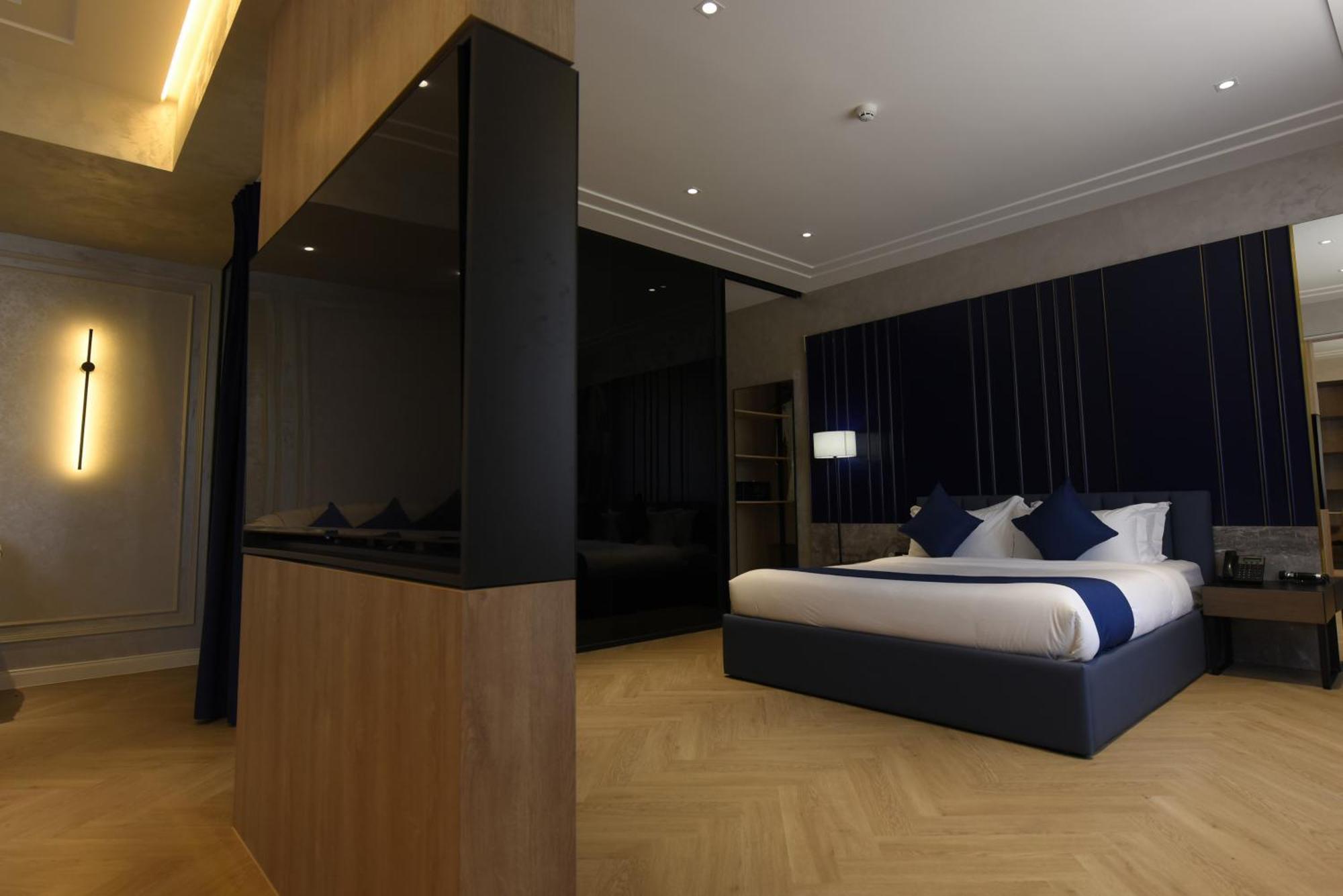 Ulaanbaatar Hotel Экстерьер фото